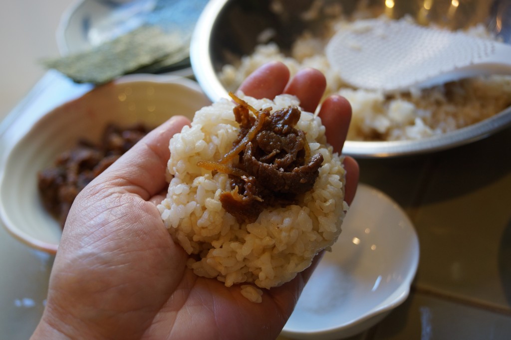 Onigiri with Beef Shigureni