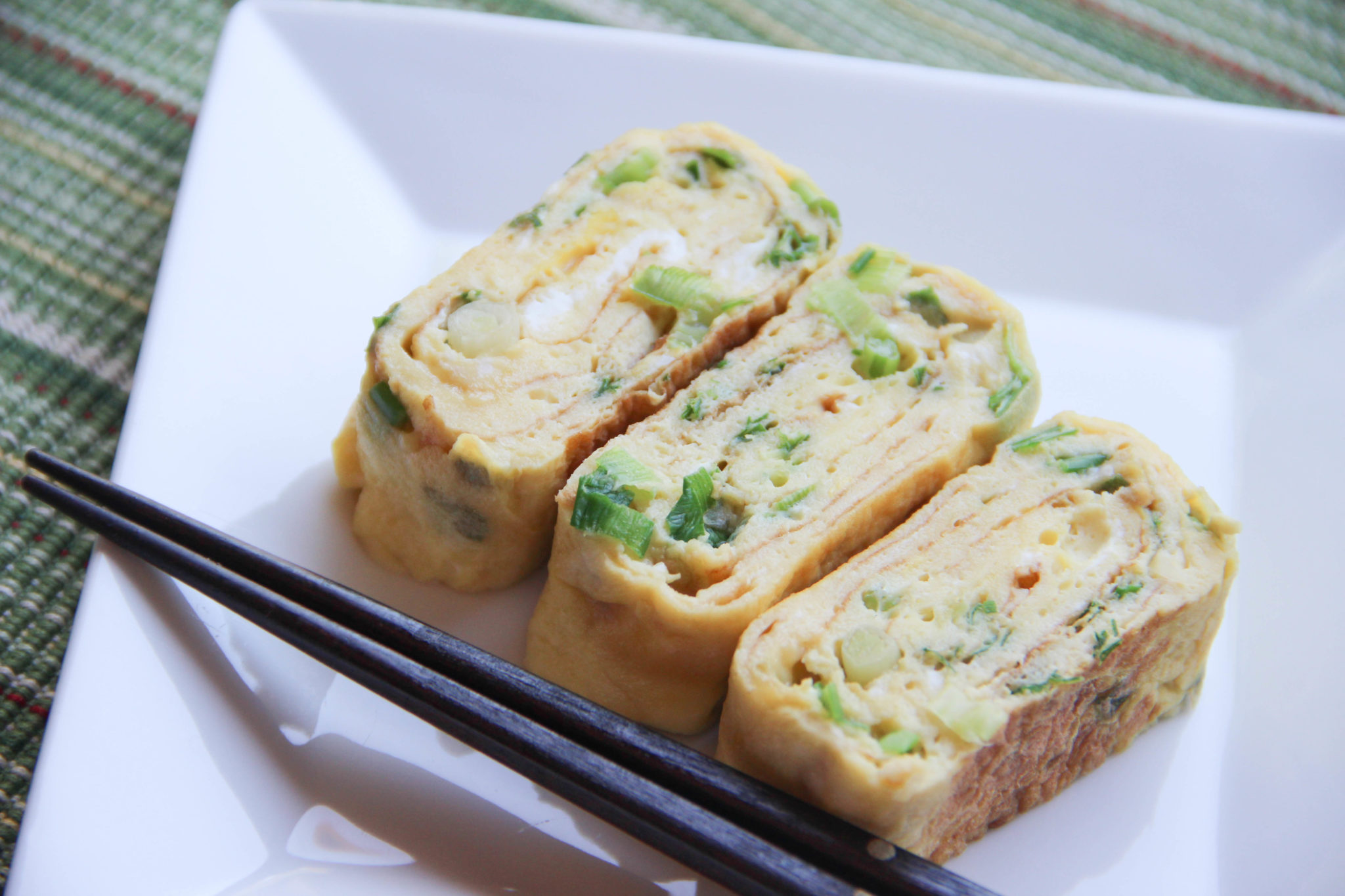 Tamagoyaki with Green Onions Recipe