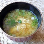 miso soup with aburaage and onion