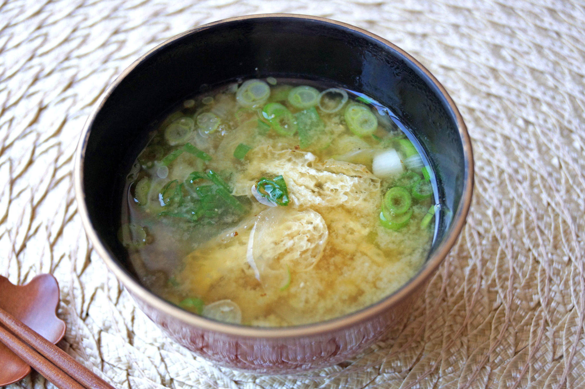 miso soup with aburaage and onion
