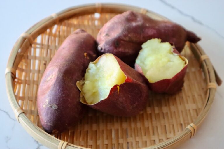 Yaki Imo (Japanese Baked Sweet Potatoe)