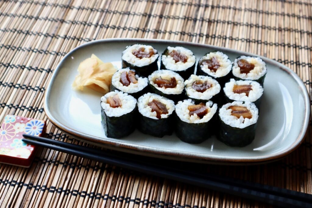 Kanpyo Sushi Roll