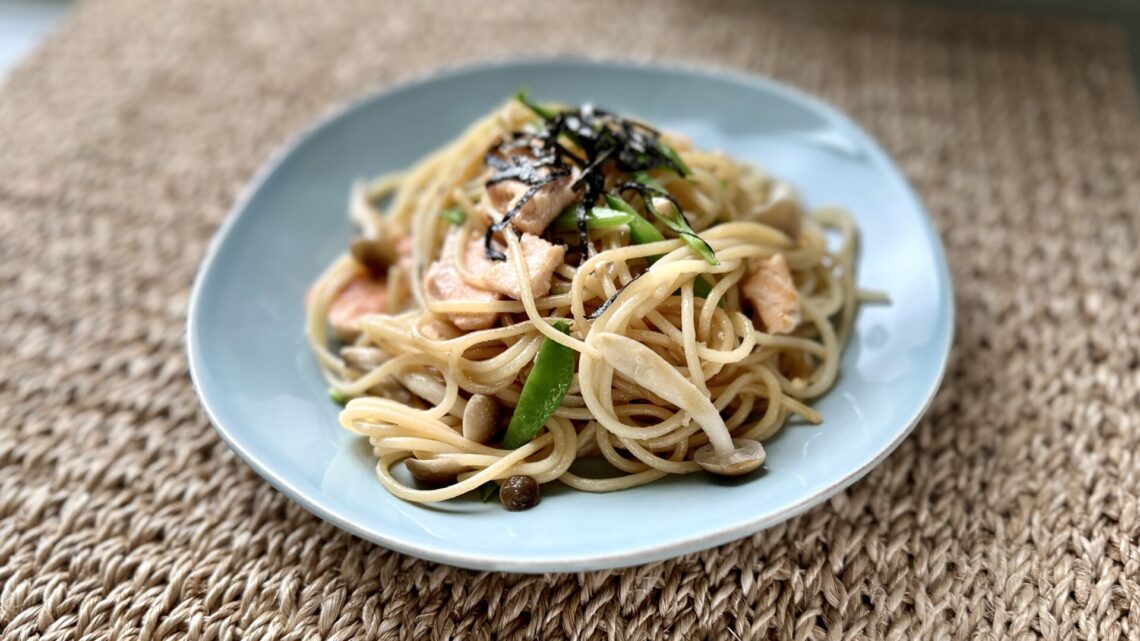 Salmon and Shimeji Spaghetti