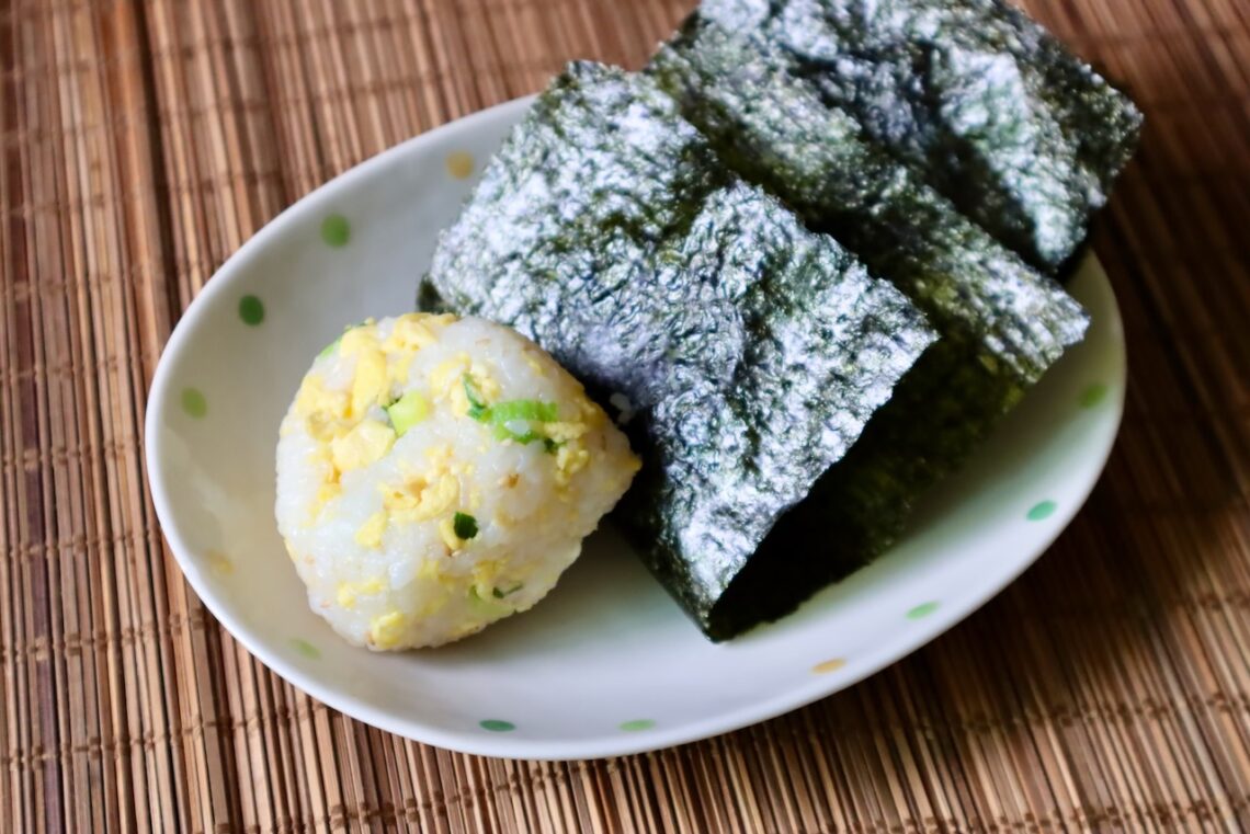 Scrambled Egg Onigiri