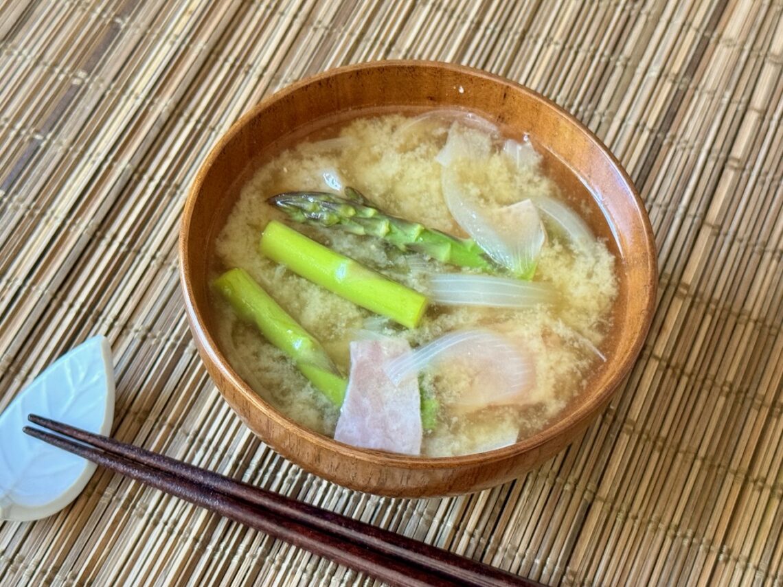 Miso Soup with Asparagus, Onion, Ham