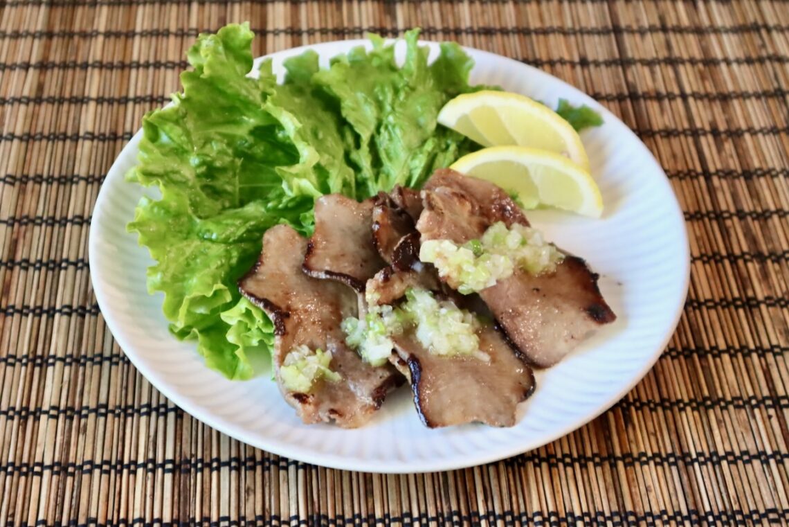 Grilled Beef Tongue with Salty Onion Sauce Recipe